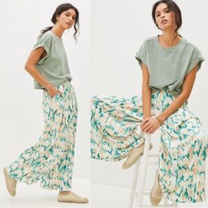 Anthropologie Wide-Leg Printed Palazzo Pants in Teal & Cream
